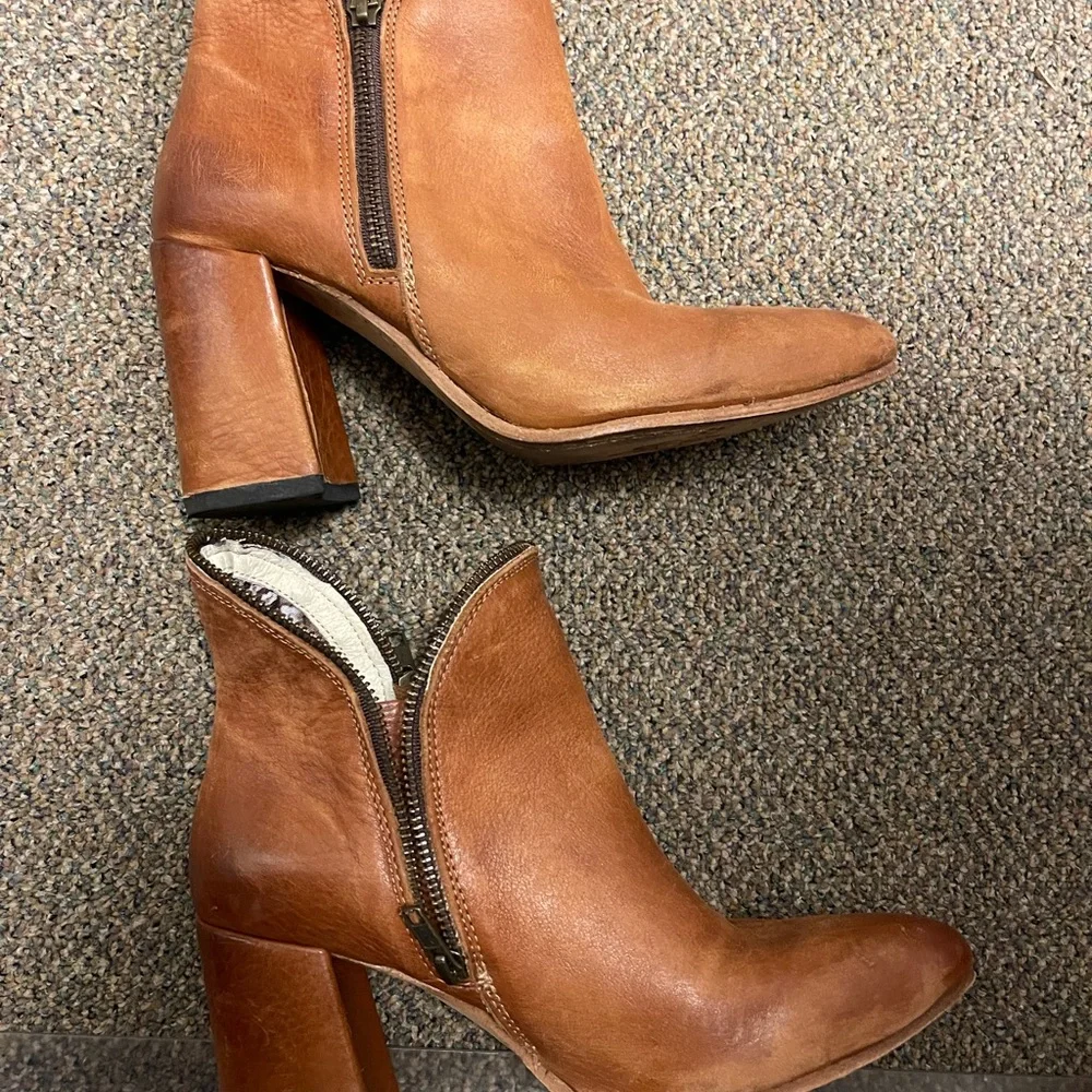 Freebird by Steven Brown Heeled Boots - Picture 5 of 8